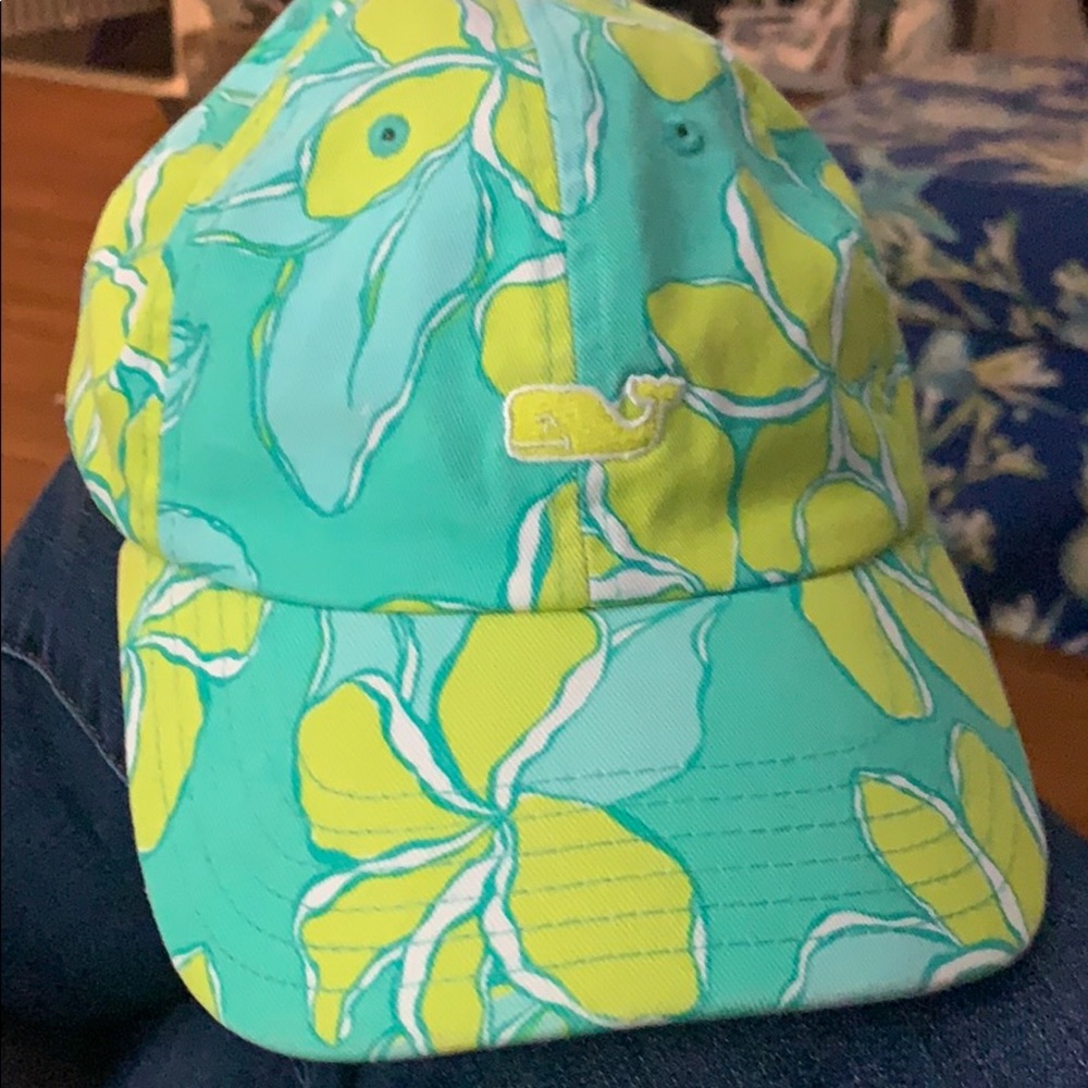 Vineyard vines hat